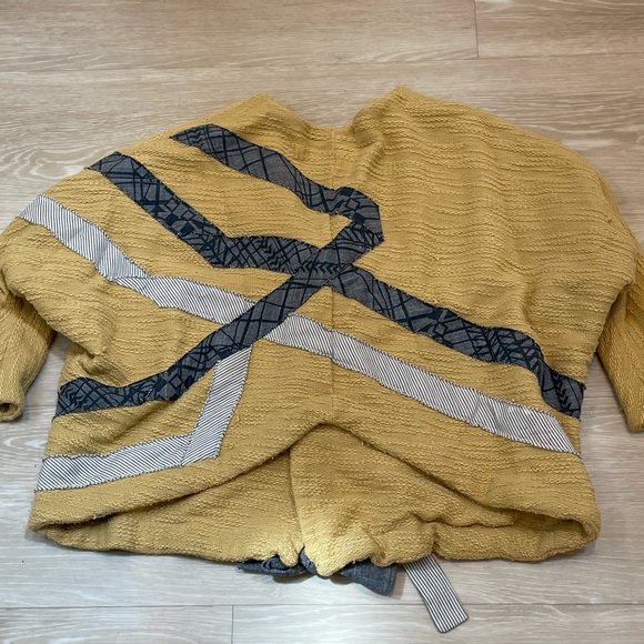 Neve Hawk Jacket Size 4T - Picture 3 of 5